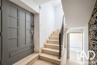  Immeuble à vendre 241 m²
