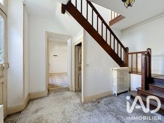  Maison à vendre 8 pièces 242 m²