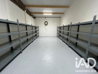  Parking / Garage à vendre 477 m²
