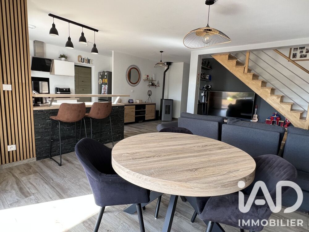 Vente Maison Vente Maison traditionnelle 6 pièces Saint-léger-les-vignes