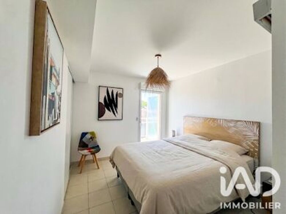 à vendre  Appartement Hyères (83400)
