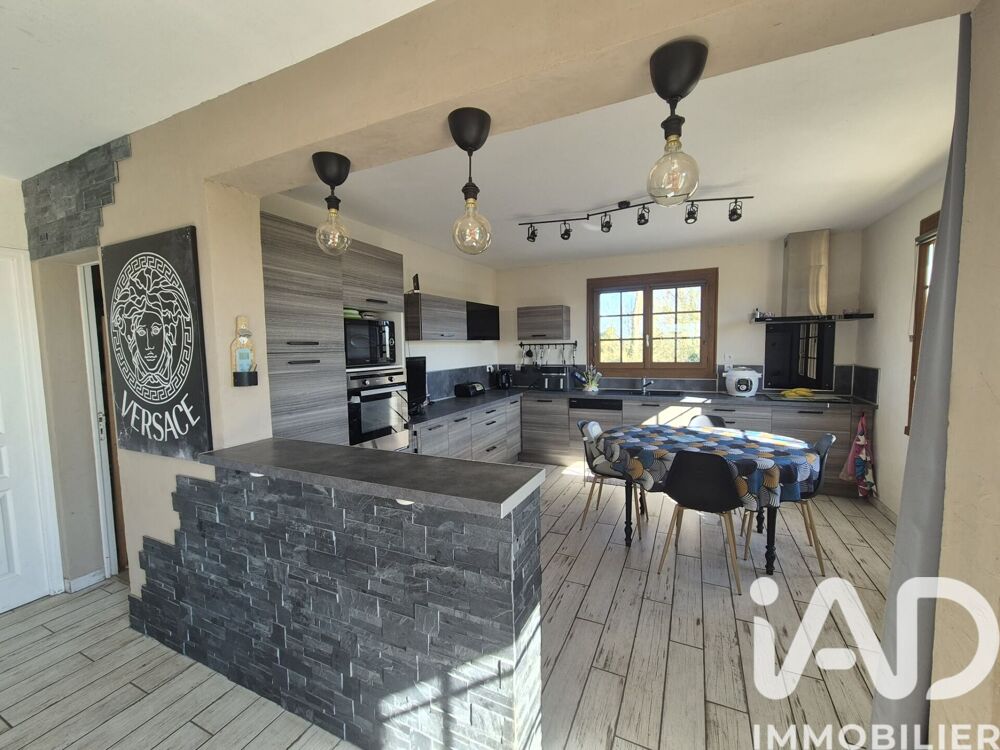 Vente Maison Vente Maison traditionnelle 5 pièces Canchy