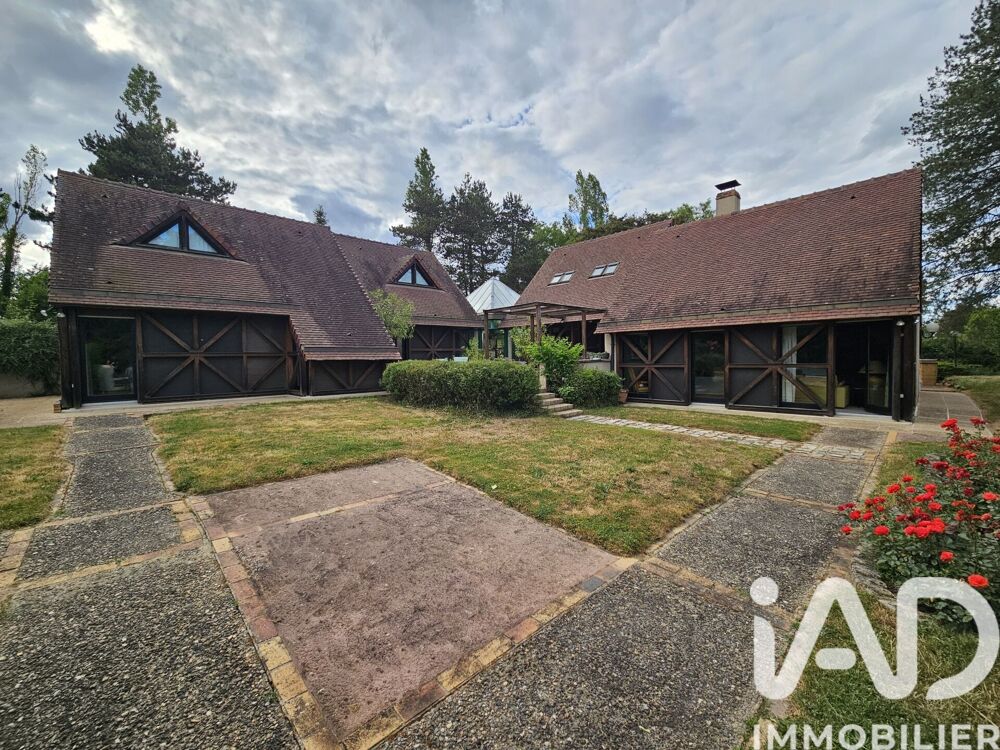 Vente Maison Vente Maison d'architecte 8 pièces Bressolles