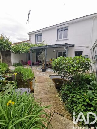  Maison � vendre 9 pi�ces 311 m�