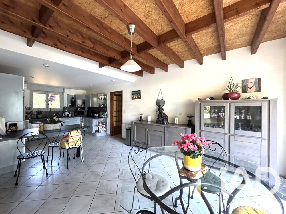 à vendre  Maison Nervieux (42510)