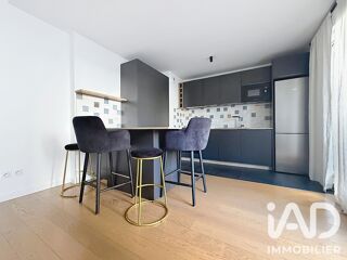  Appartement à louer 3 pièces 79 m²