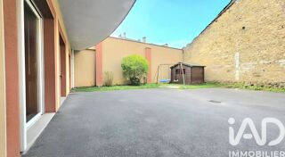  Immeuble � vendre 260 m�