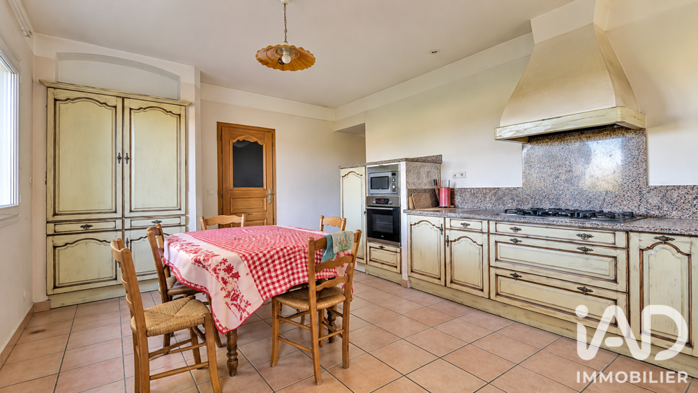 Vente Maison Vente Ferme 10 pièces Le pontet