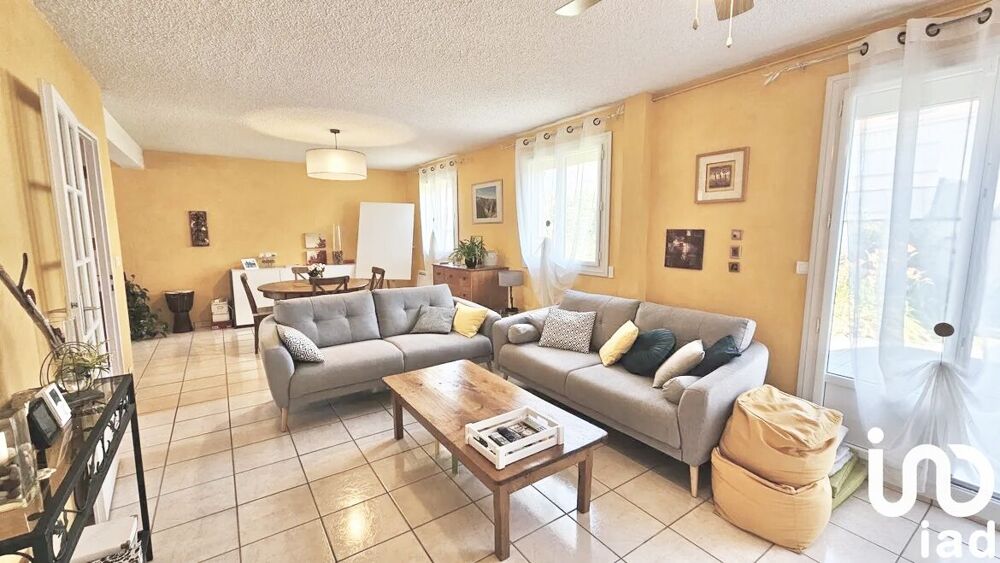 Vente Maison Vente Maison traditionnelle 6 pièces Cournon-d'auvergne