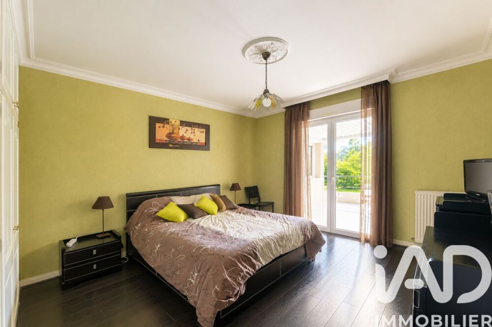 à vendre  Maison Yvré-l'Évêque (72530)