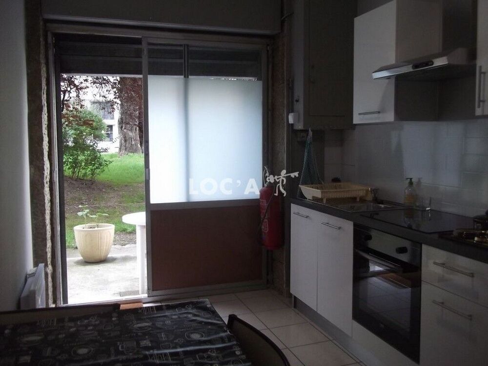 720€ CC / Mois FOCH spacieuse chambre meublée ttes charg....