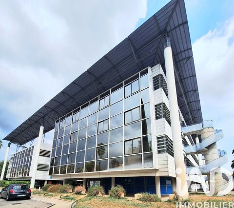 Vente Boutique/Local commercial 69 m&sup2; 140000 30900 Nîmes