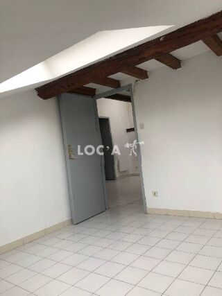  Appartement à louer 2 pièces 40 m²