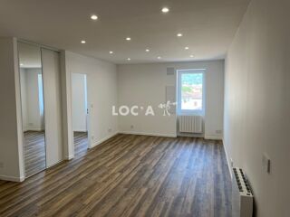  Appartement à louer 2 pièces 44 m²