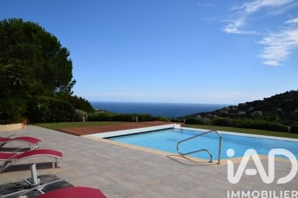 Vente Maison Vente Maison/villa 7 pièces Cavalaire-sur-mer