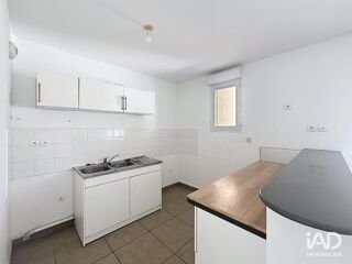  Appartement à louer 3 pièces 70 m²