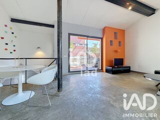  Appartement à louer 2 pièces 90 m²