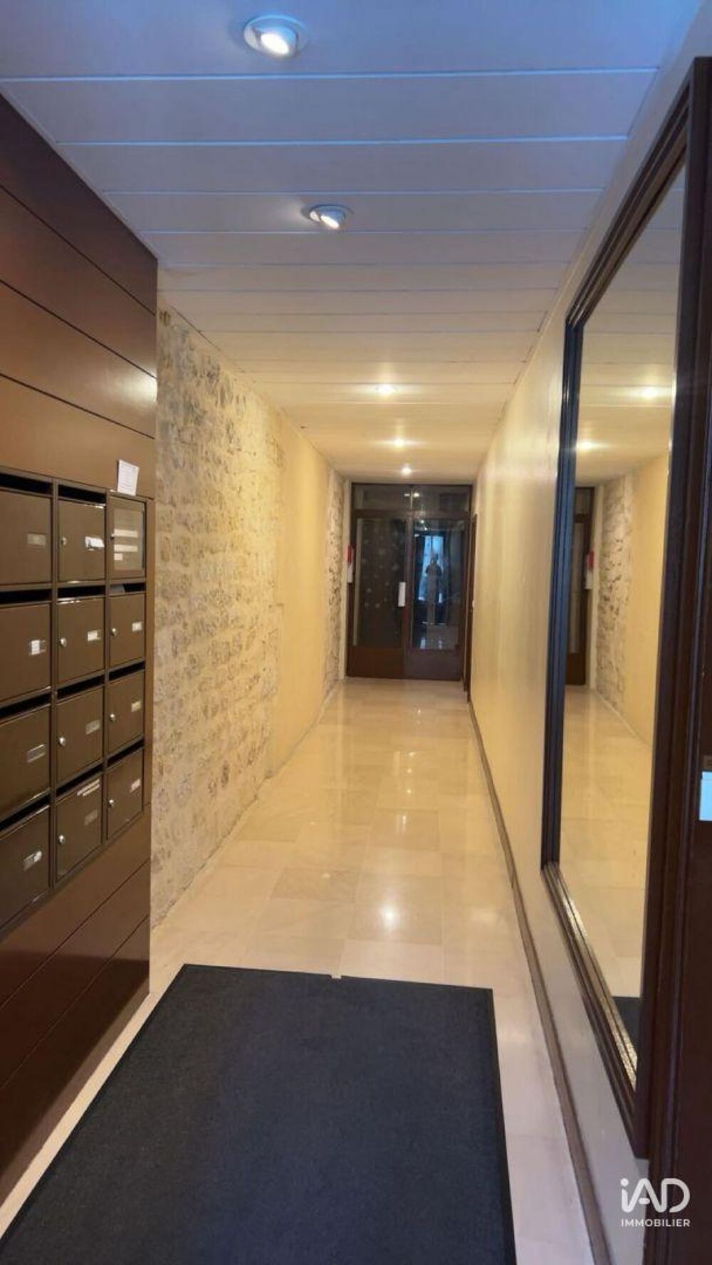   Location Bureaux 14 m&sup2; 