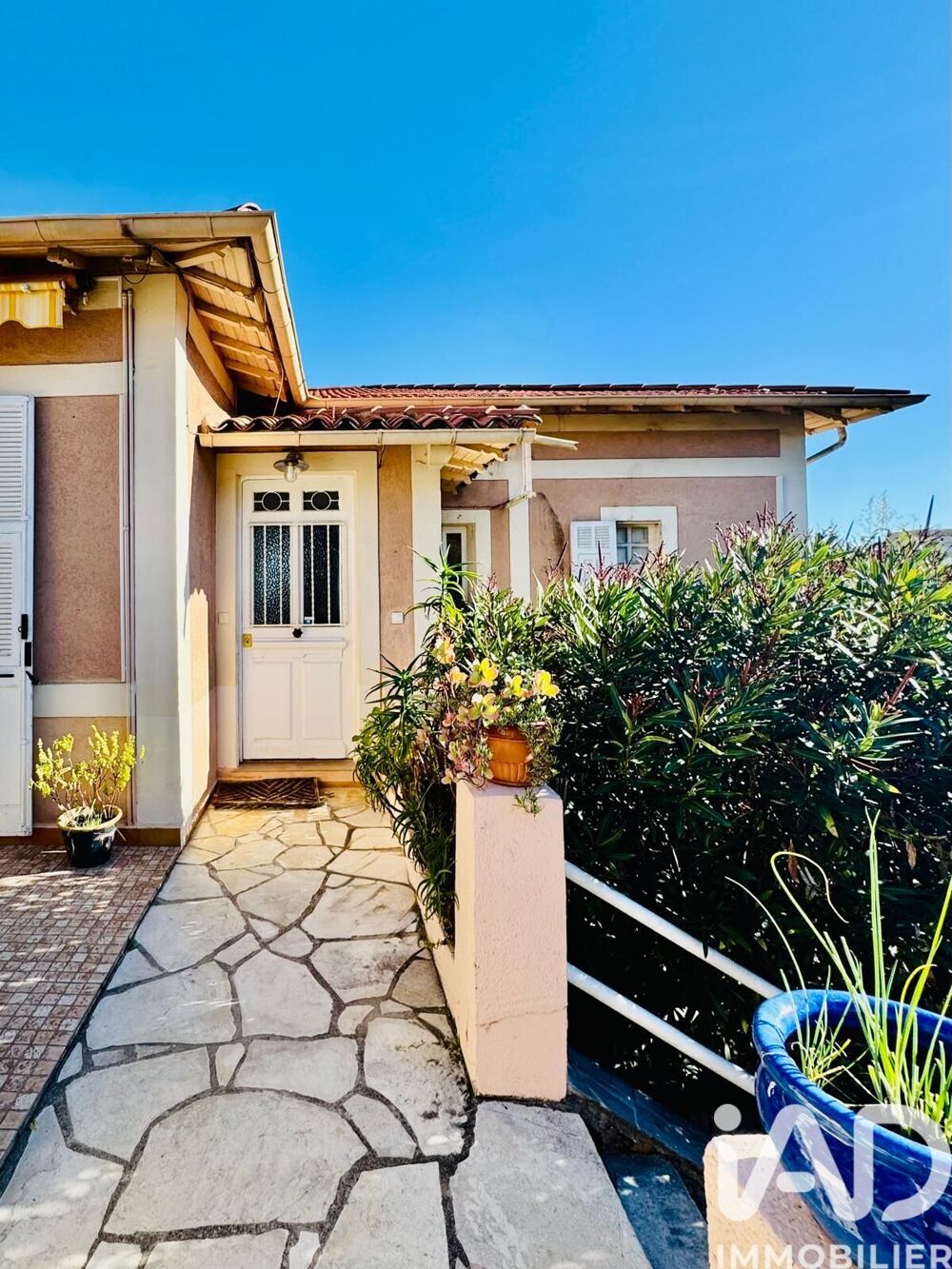 à vendre  Maison Antibes (06600)