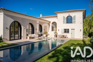 Maison 7 pièces 268 m² · à Saint-Tropez · 268 m² · 8 700 000 €