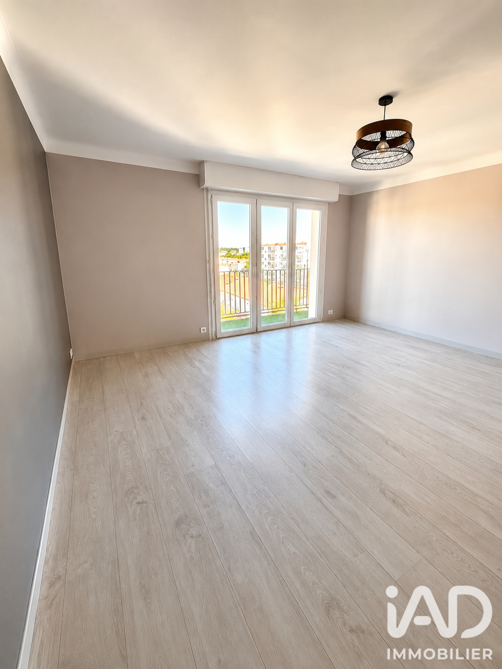 vente Appartement - 2 pièce(s) - 49 m² La Roche-sur-Yon (85000)