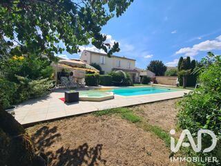  Maison à vendre 10 pièces 222 m²