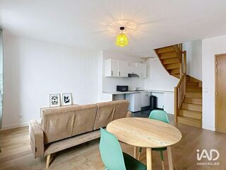  Appartement à louer 2 pièces 42 m²