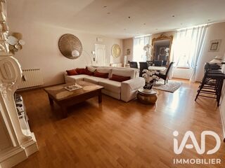  Maison à vendre 15 + pièces 368 m²