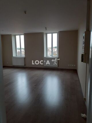  Appartement à louer 3 pièces 64 m²