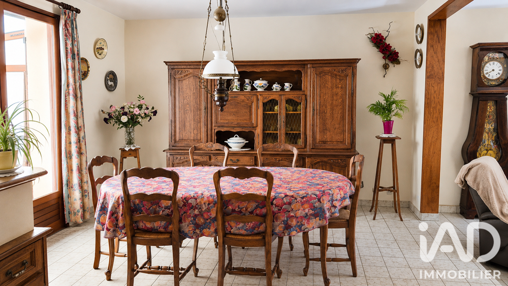 vente Maison - 10 pièce(s) - 207 m² Mazé (49630)