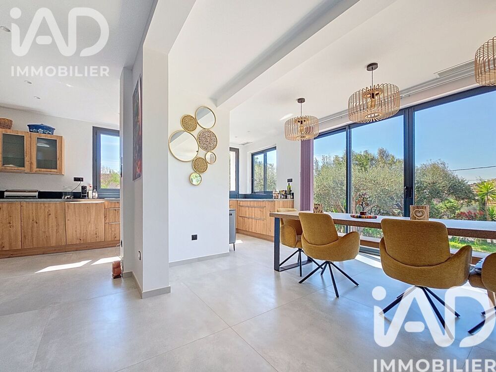 à vendre  Maison Roquebrune-sur-Argens (83520)