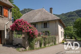 Vente Maison Vente Maison de village 9 pièces La garde