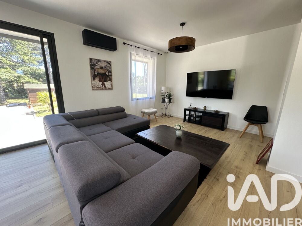 vente Maison - 4 pièce(s) - 130 m² Le Muy (83490)