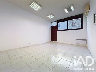   Vente Boutique/Local commercial 110 m&sup2; Salon-de-provence