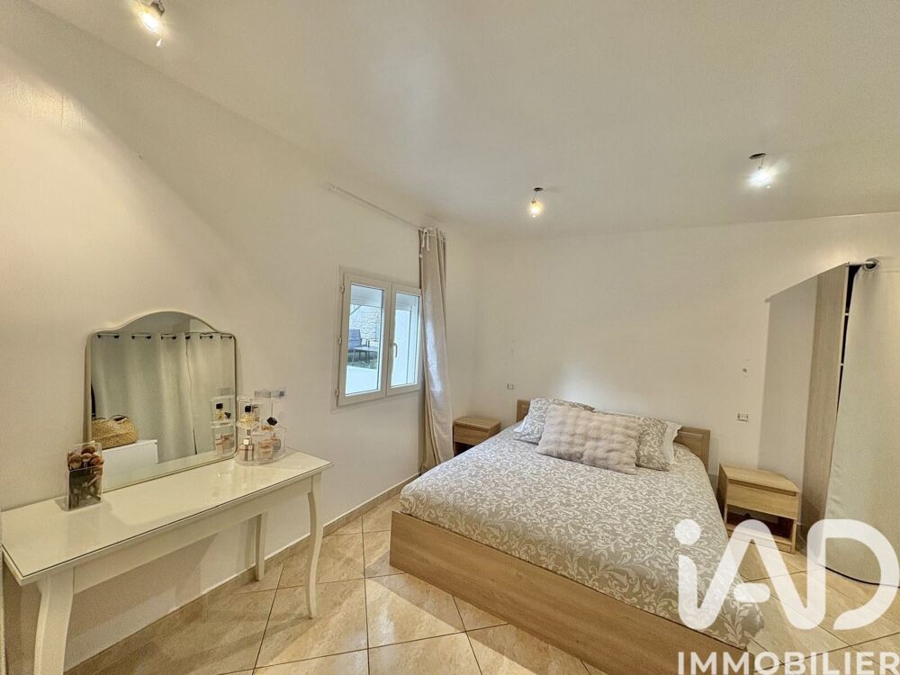 � vendre  Maison Nimes (30900)