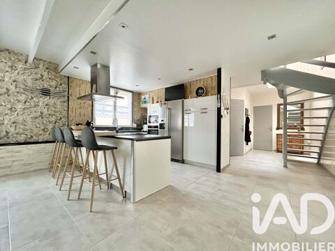   Vente Maison Maison - 8 pi�ce(s) - 144 m�