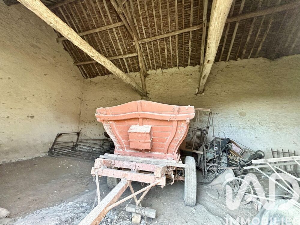Vente Maison Vente Grange 1 pièce Chaintreaux