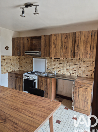  Maison � vendre 5 pi�ces 235 m�