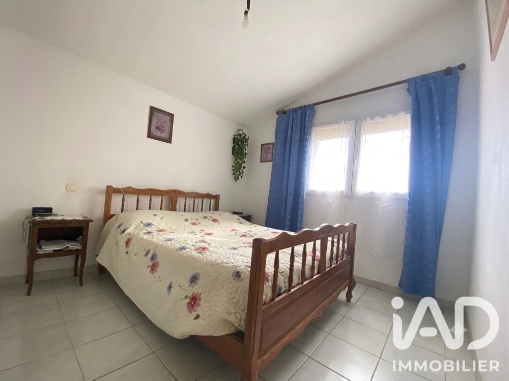 vente Maison - 5 pièce(s) - 123 m² Saint-Michel-d'Euzet (30200)