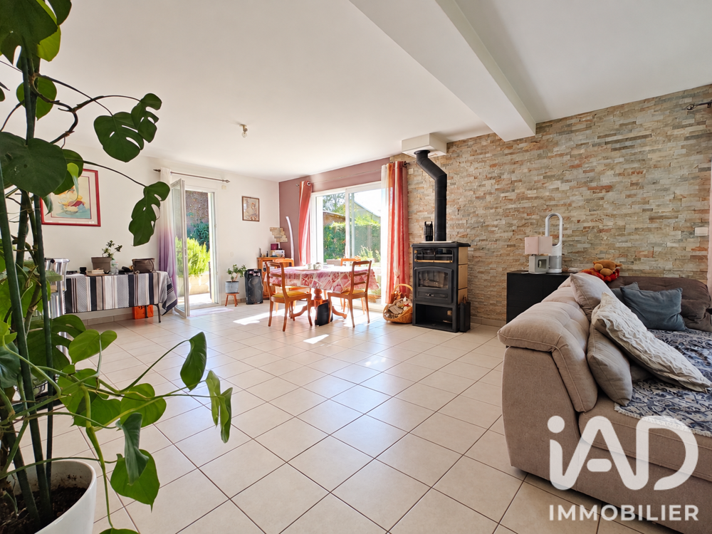 Vente Maison Vente Maison traditionnelle 4 pièces Charancieu