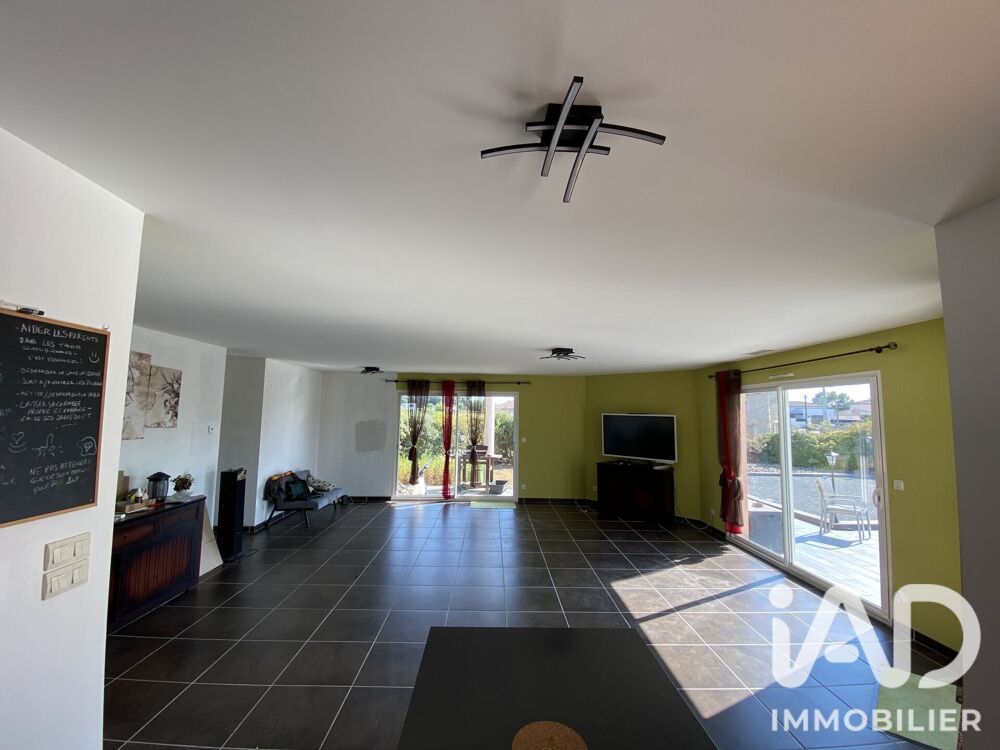 Vente Maison Vente Maison/villa 6 pièces Beychac-et-caillau