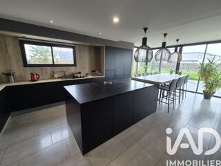  Maison à vendre 8 pièces 220 m²
