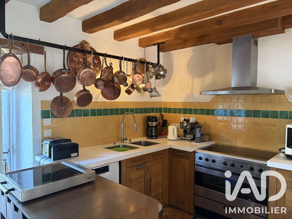 Maison 6 pièces 182 m² · à Baugé-en-Anjou · 182 m² · 333 000 €