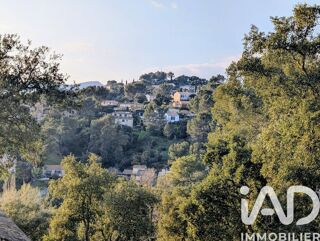  Terrain à vendre 740 m²