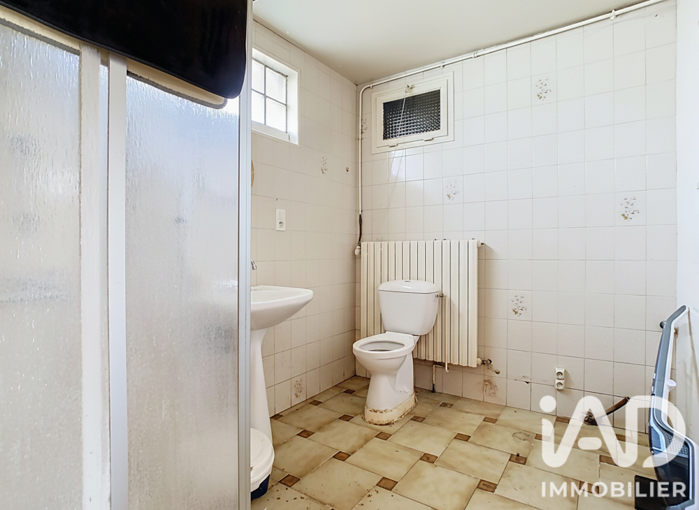 Vente Maison Vente Maison de campagne 7 pièces Faux-fresnay