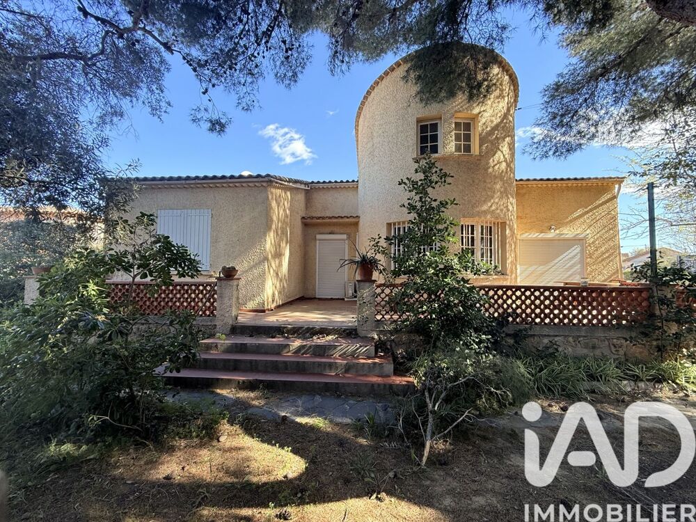 Vente Maison Vente Maison traditionnelle 7 pièces Six-fours-les-plages