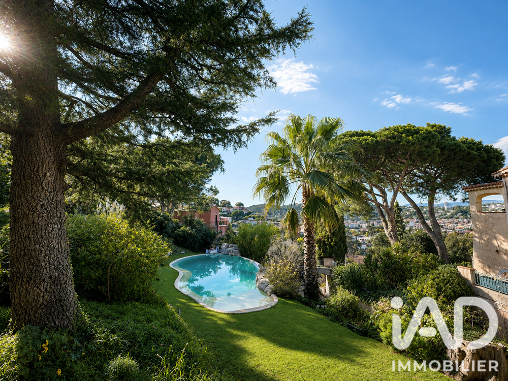 à vendre  Maison Vallauris (06220)