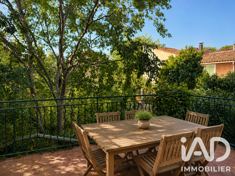 Vente Maison Vente Maison de village 6 pièces Villes-sur-auzon