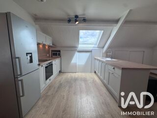  Appartement à louer 4 pièces 77 m²