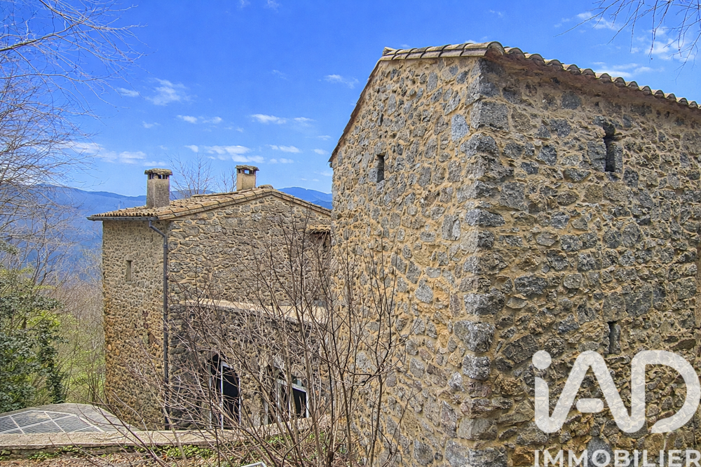 Vente Maison de campagne 9 pièces